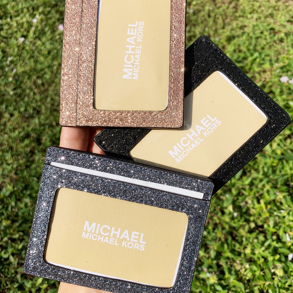 Gaby’sBags👛💕-NWT Michael Kors Glitter Cardholder - Picture 6 of 6